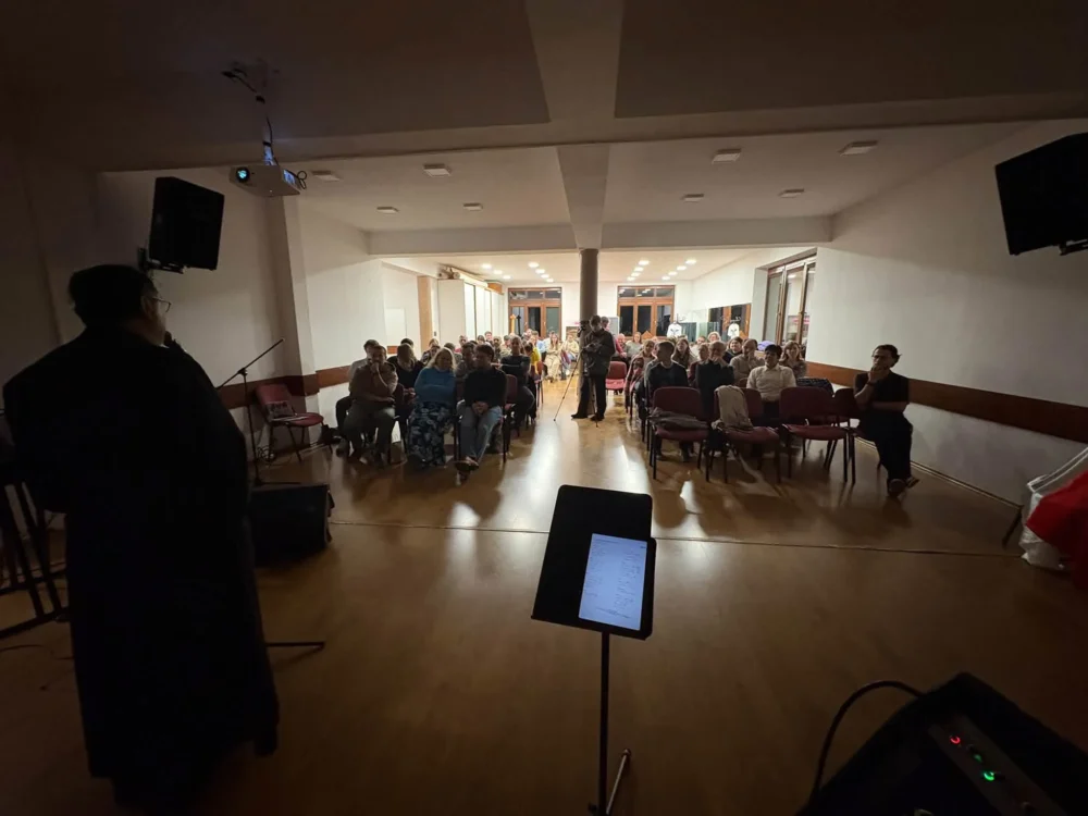 Večer chvál a uctievania v duchu jednoty a vzájomného požehnania so spoločenstvom Saint Paul’s Outreach